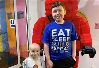 Gravesend boy runs mini marathon for ellenor hospice which supports his brother