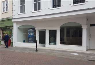 New retailer confirmed for former clothing store