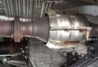 Five catalytic converters stolen at night