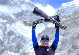 Double amputee sets sights on Everest record