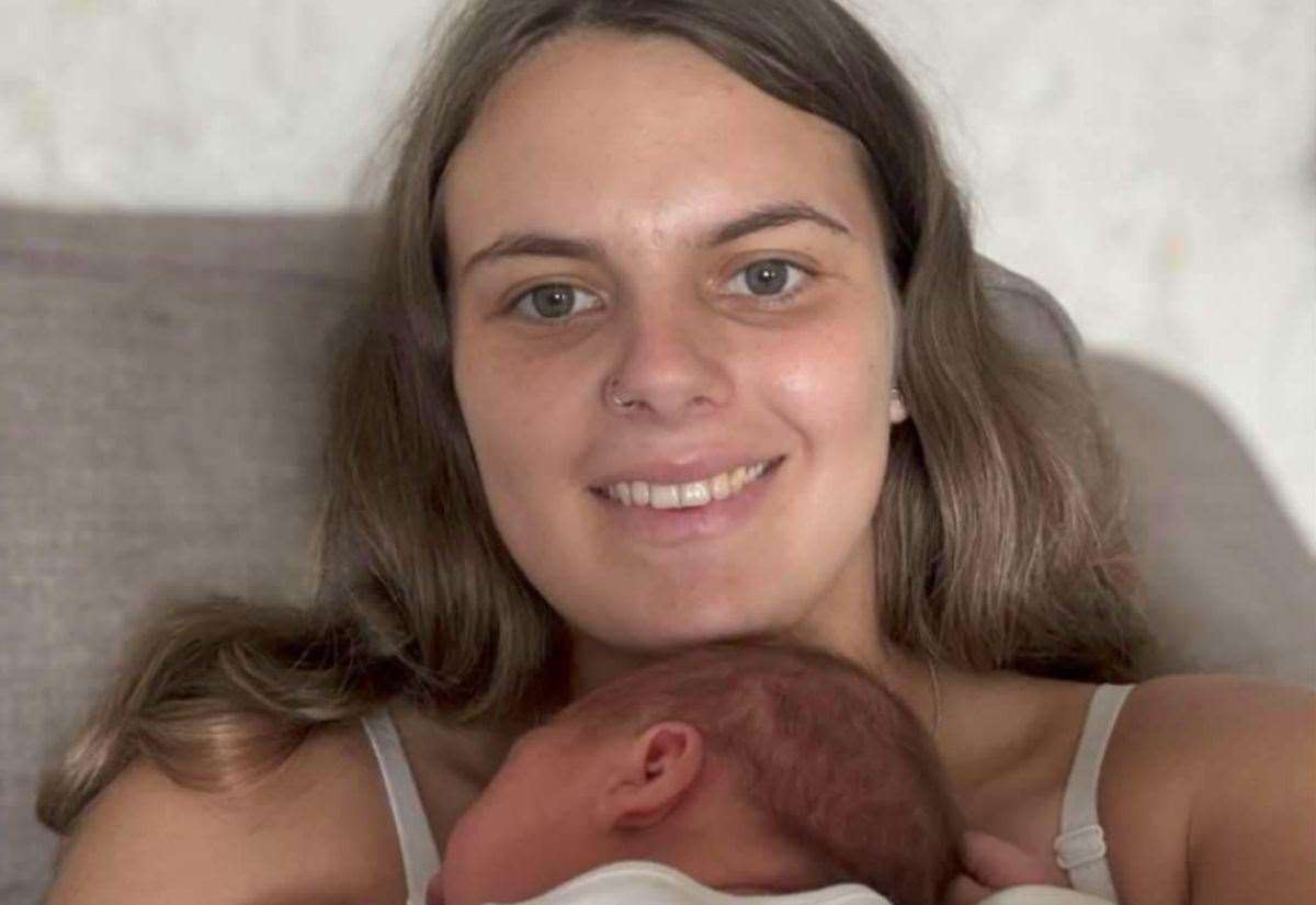 Greggs Bakery Faces Backlash After Breastfeeding Mom Told to Leave