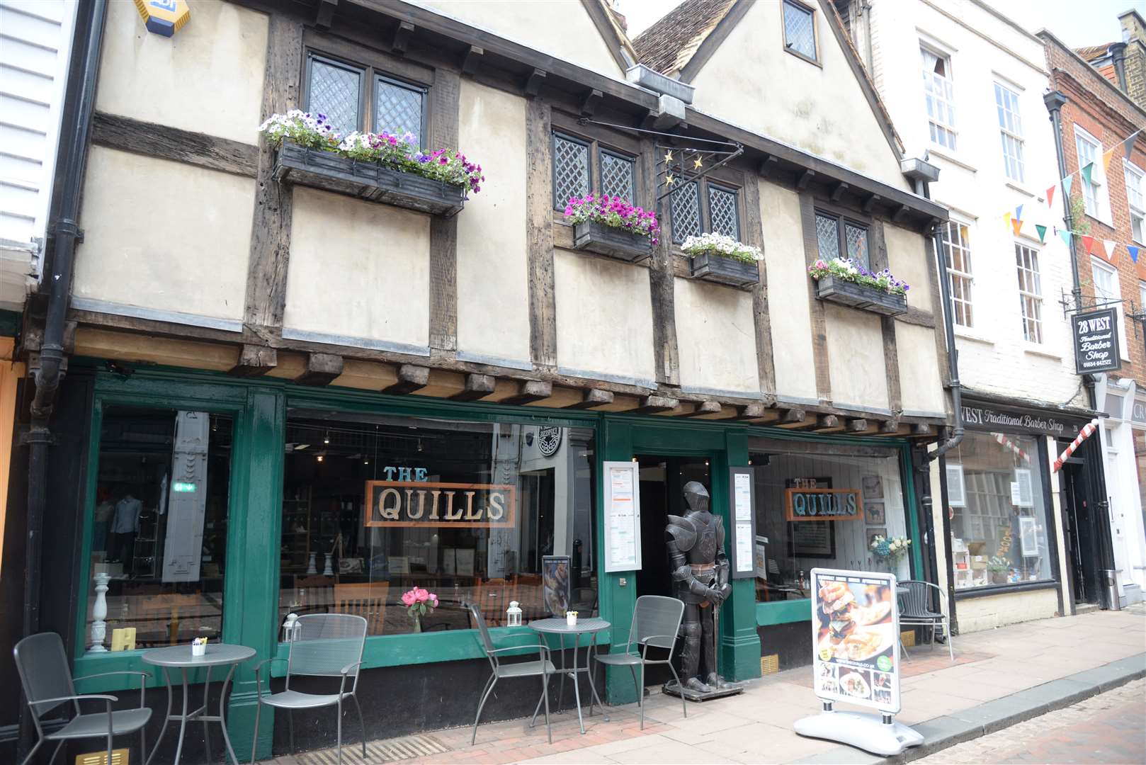 Head along to The Quills in Rochester High Street