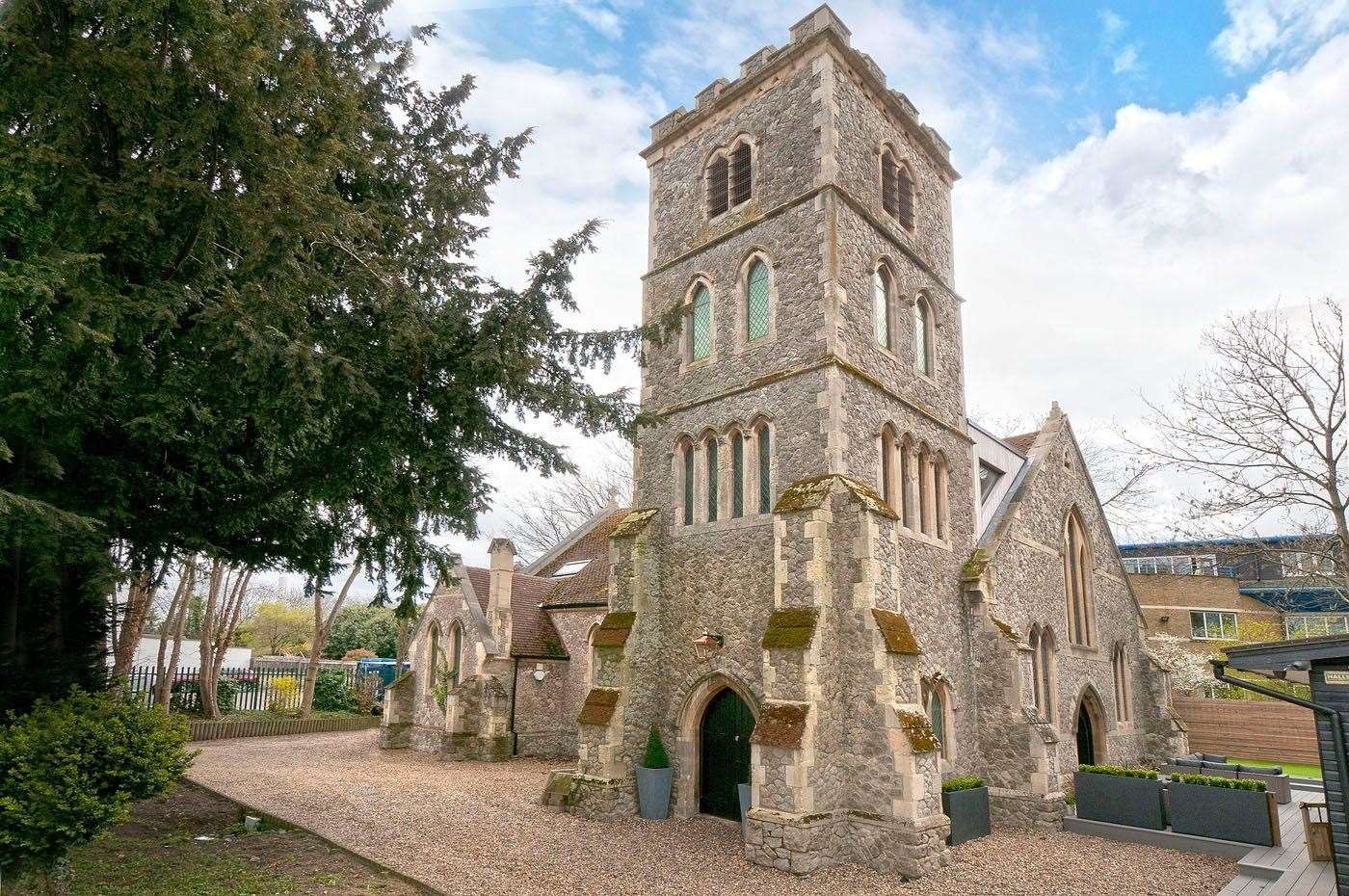 The Church House is in the High Street, Snodland