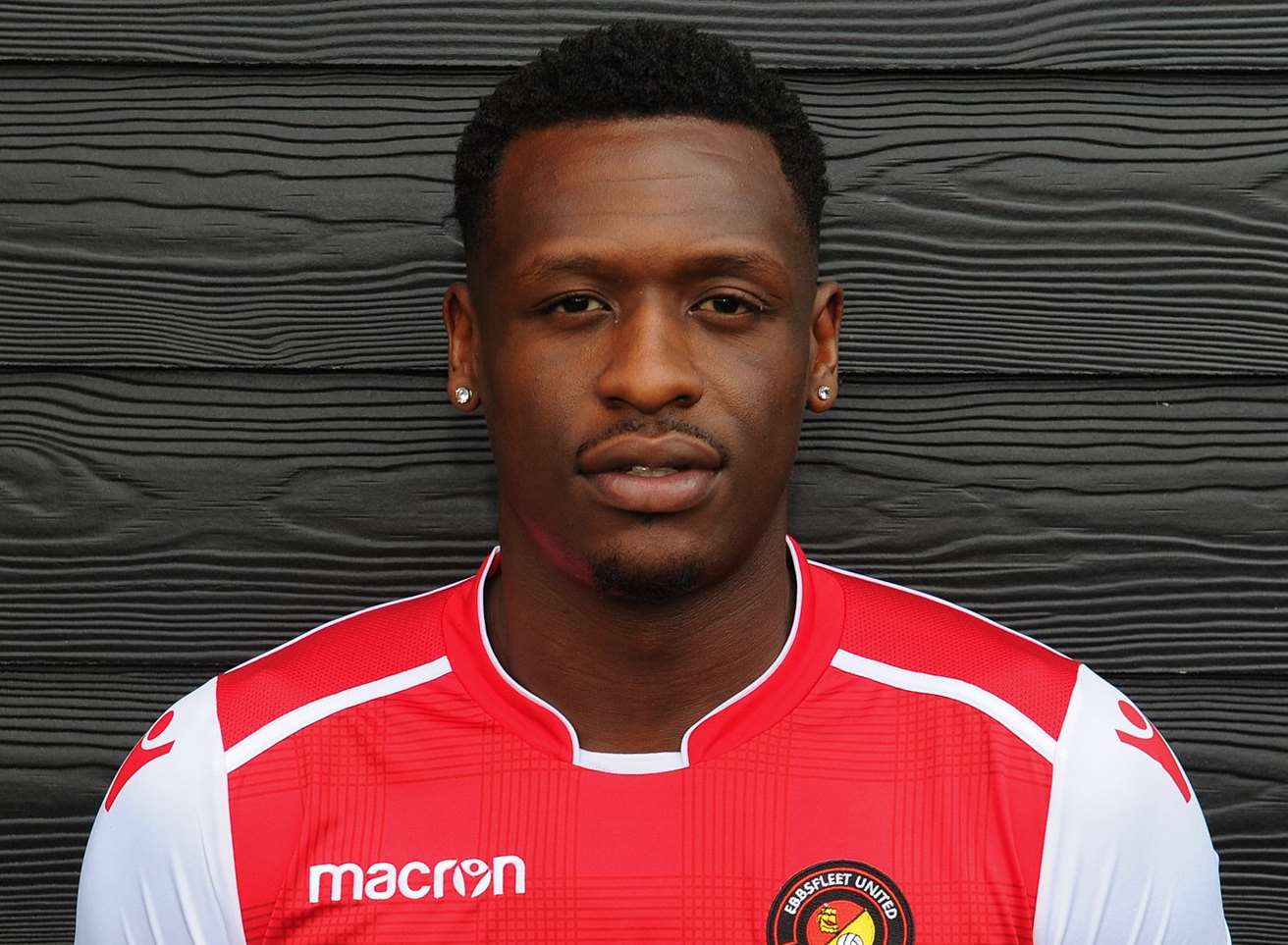 Ebbsfleet United defender Yado Mambo