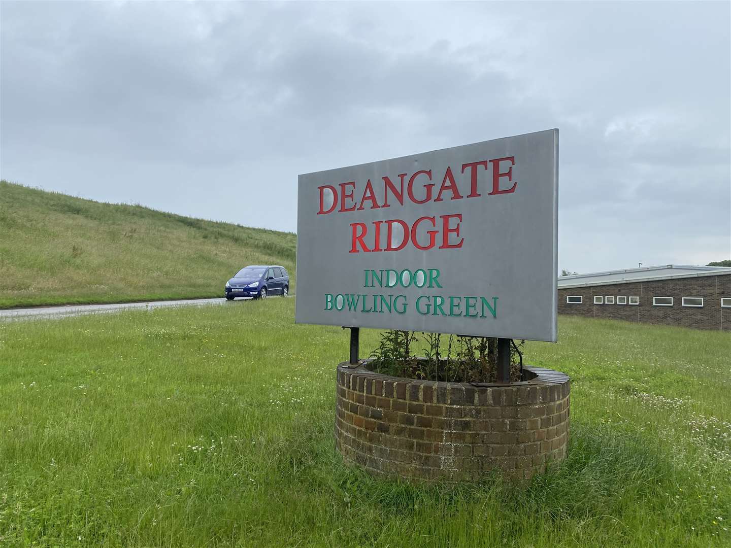 Deangate Ridge Indoor Bowling Green