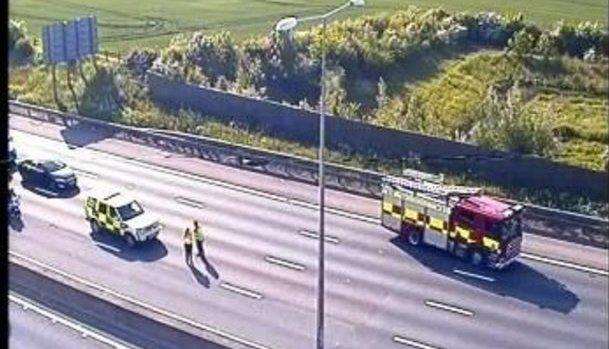 One lane closed on M25. Credit: Kent Highways (2014718)