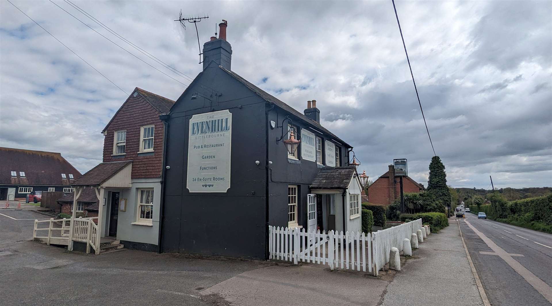 The Evenhill pub at Littlebourne