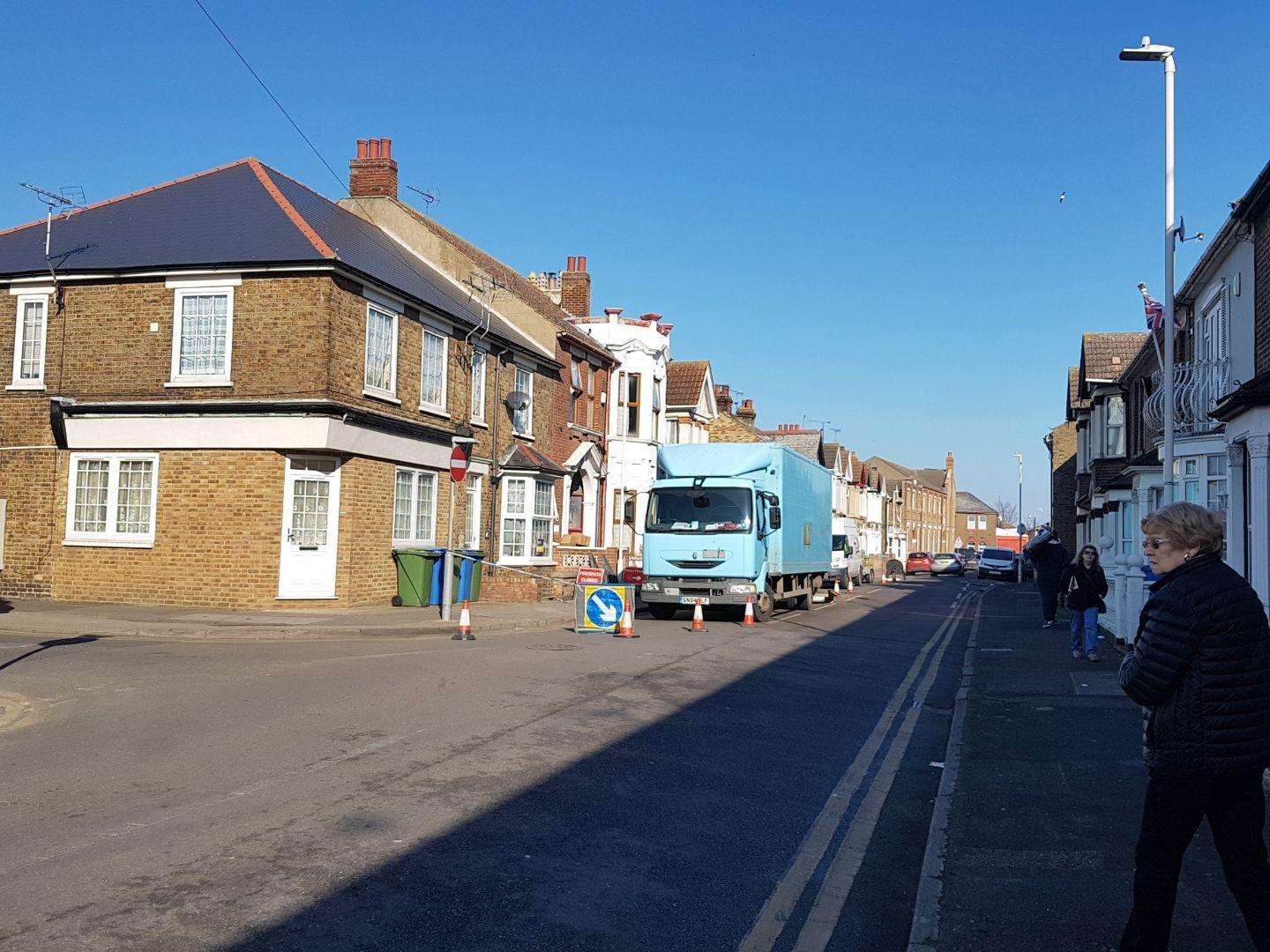Police van in St George's Avenue, Sheerness, taking away 'evidence'. Picture: Charlene Greening (7389164)