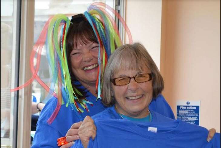 Shiralee Riddell, Pilgrims lottery manager and volunteer Anne Pritchard