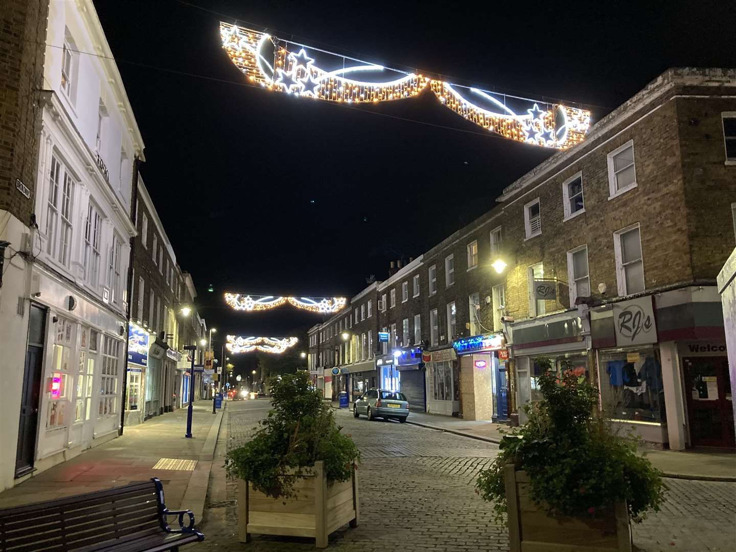 New Christmas lights already working in Sheerness town centre