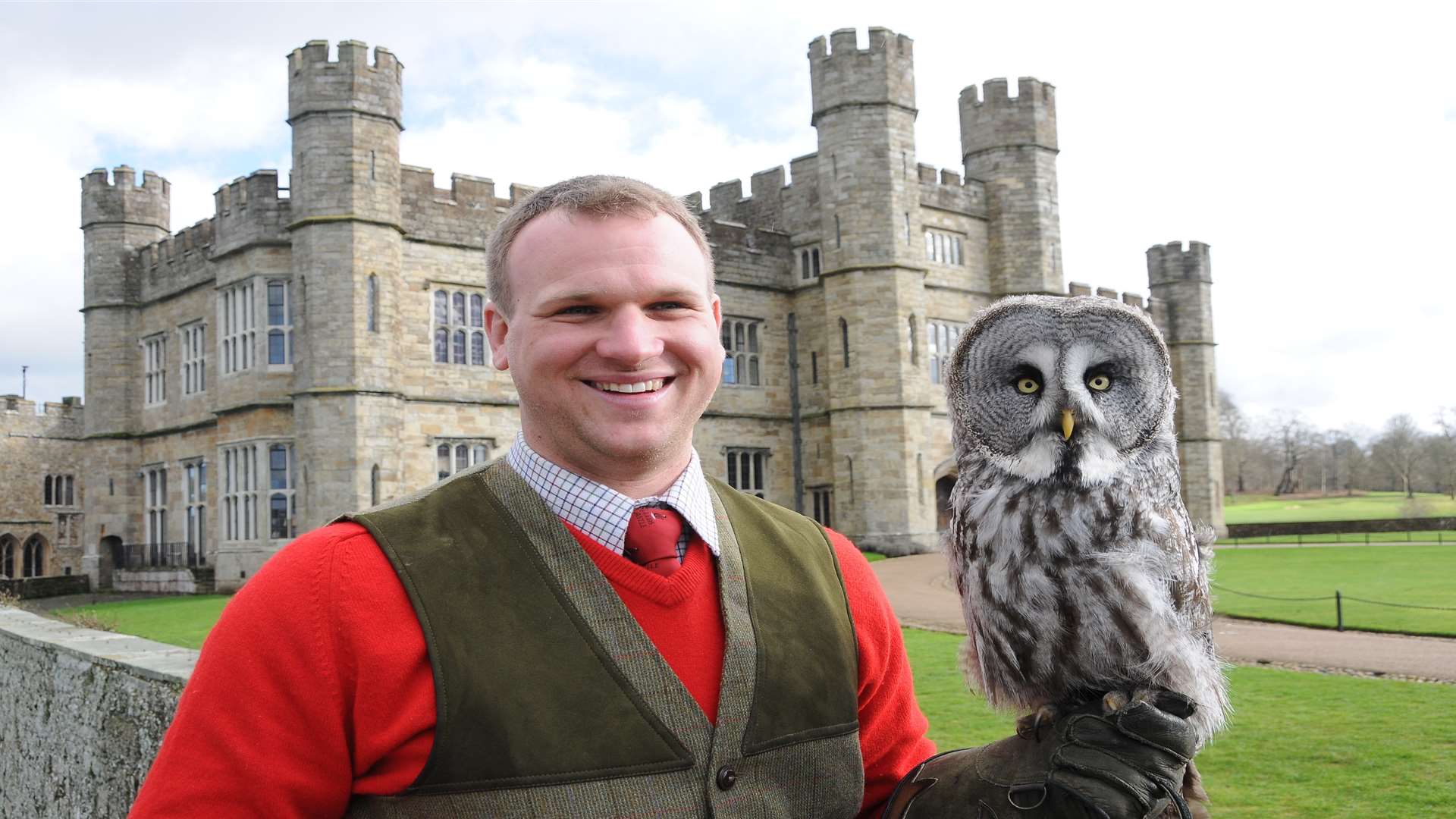 Head falconer at Leeds Castle, Mark Brattle