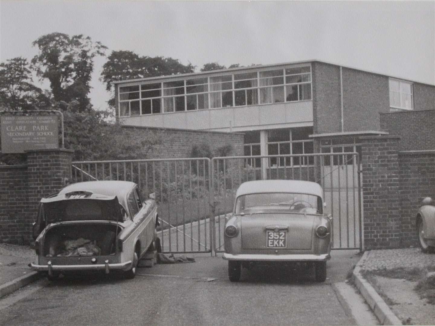 Goodsell and Son built Clare Park Secondary School in 1957