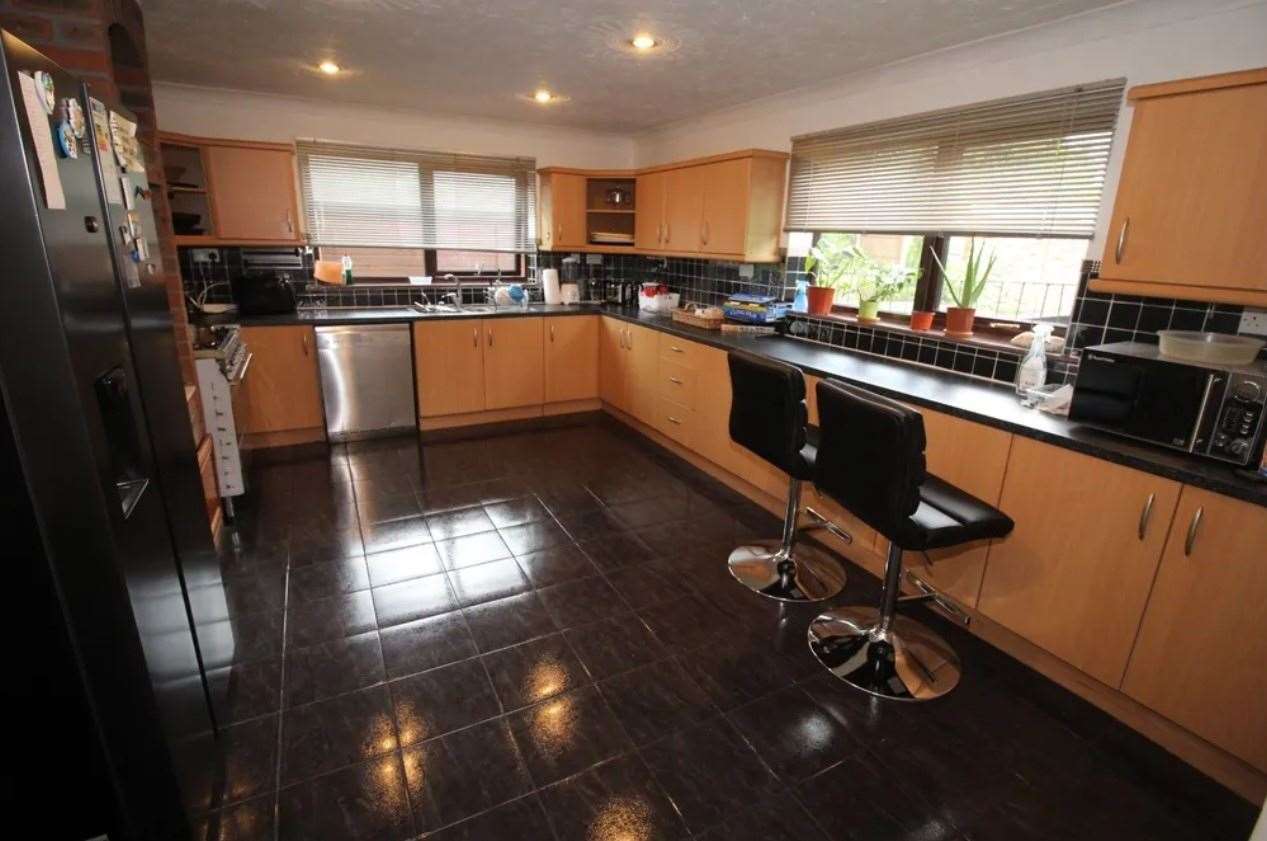 A look inside the kitchen. Picture: Zoopla / Your Move
