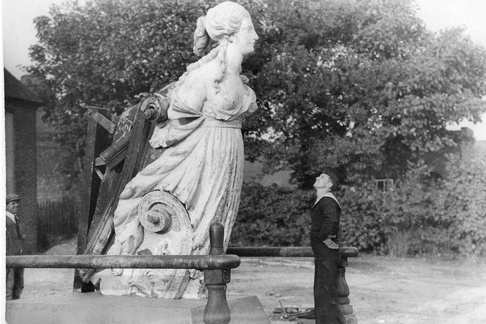 Figurehead Of The War Ship Arethusa In Lower Upnor Has Been Restored After A Wasp Attack 3539