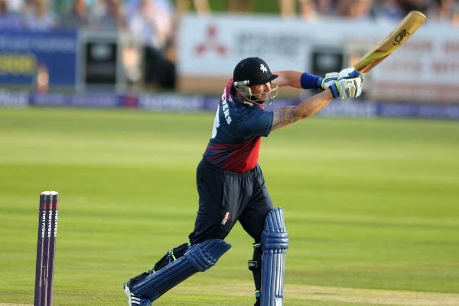 Kent all-rounder Darren Stevens hammered seven sixes in his 67 against Surrey in the NatWest T20 clash in Canterbury. Photo: Barry Goodwin