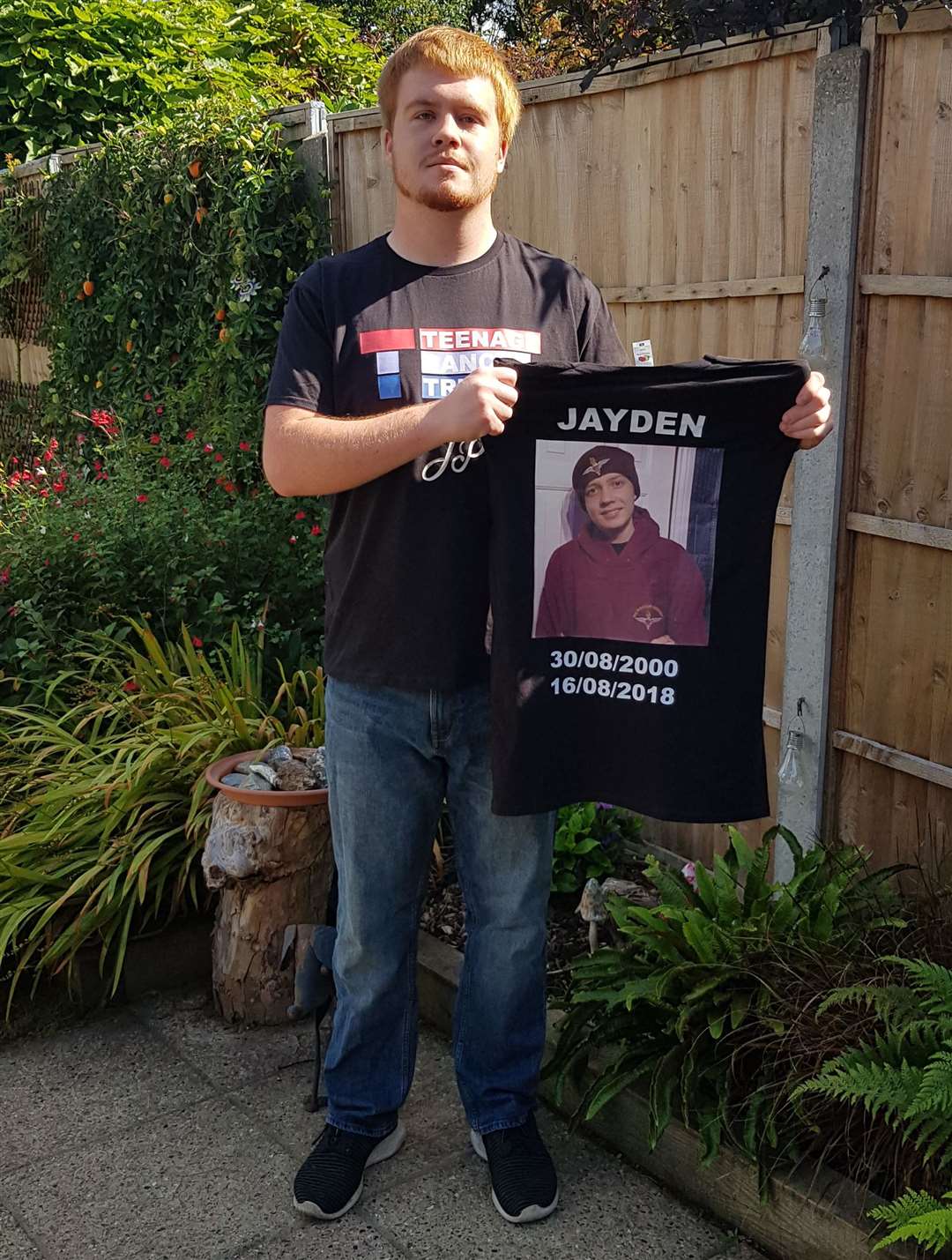 James Show is running for Jayden