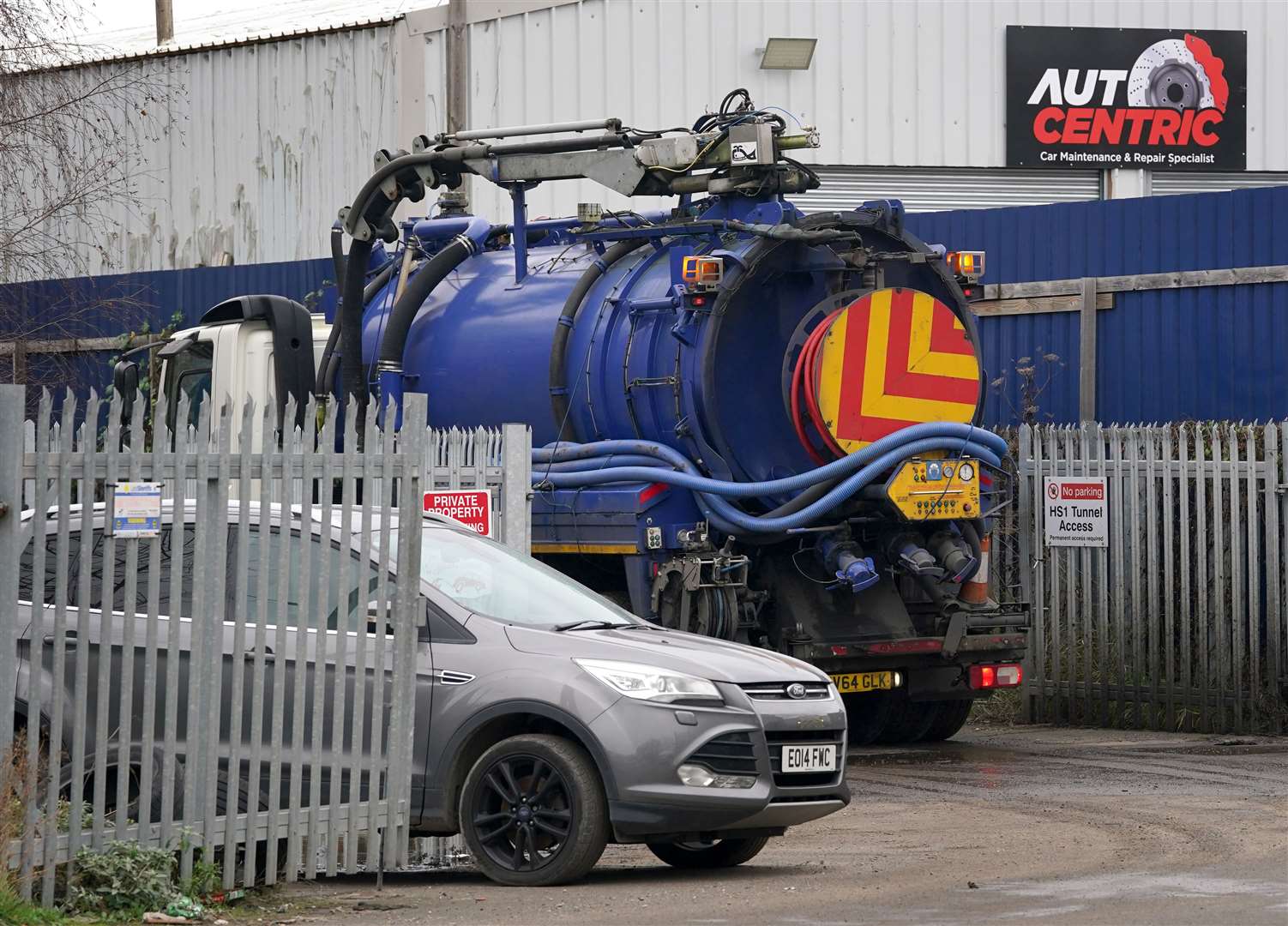 A tanker arrives at an entrance to the High Speed 1 railway line (Gareth Fuller/PA)