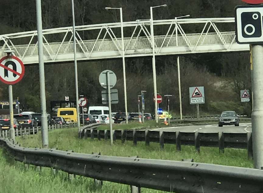 Traffic queing at Jade's Crossing. Picture: Twitter