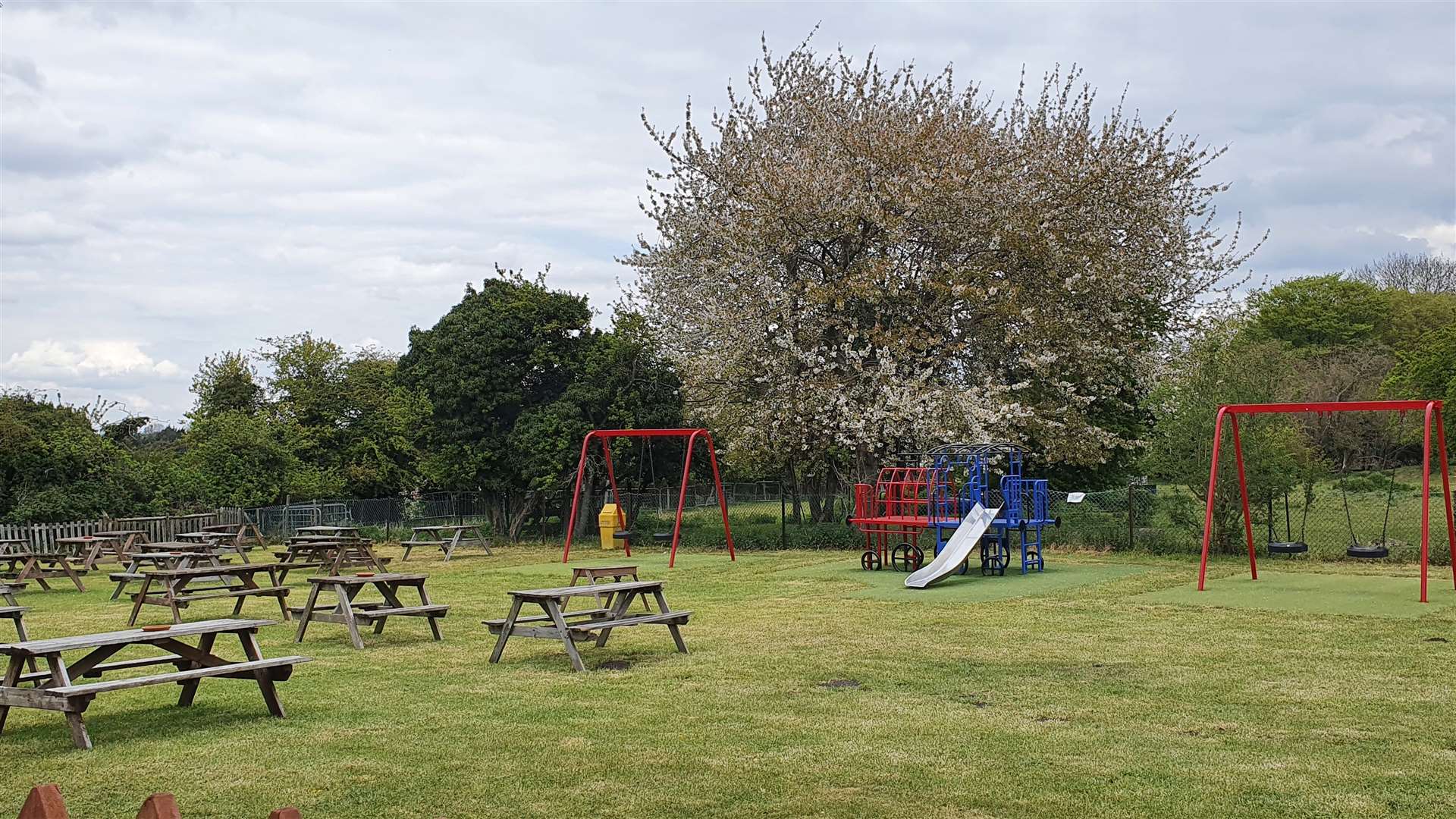 Get along a bit earlier in the day than me and there's an extensive garden with some 30 tables to enjoy, quite a challenge when you need to offer table service