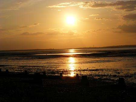 Pictures: What a lovely Kent sunset!