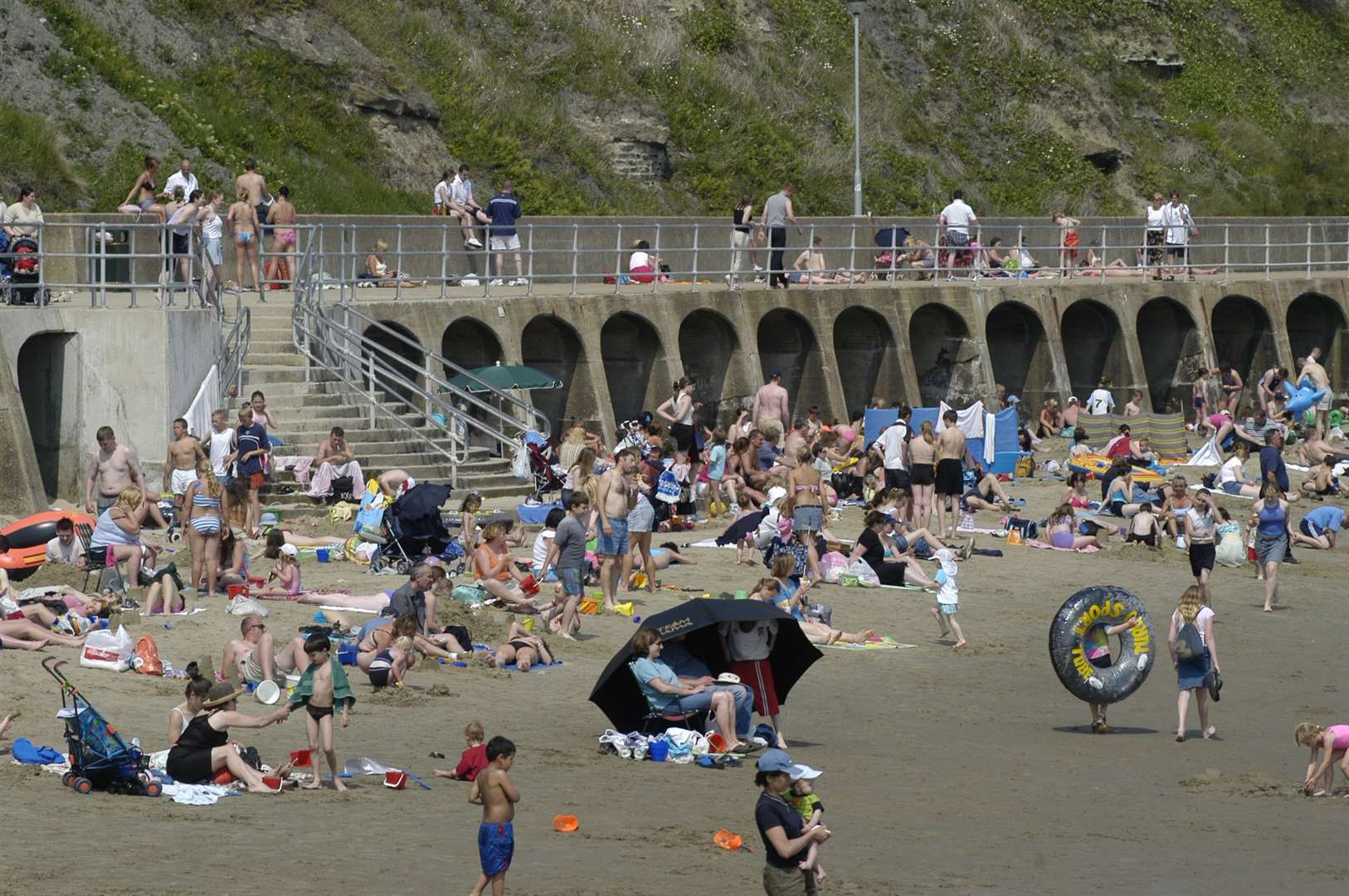 Air ambulance lands near Sunny Sands beach in Folkestone after man falls from height