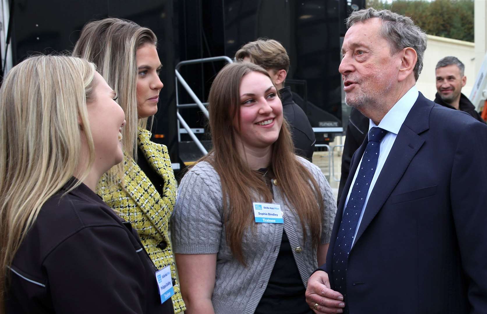 Lord Blunkett talking to Lower Thames Crossing Skills Hub pilot participants from Kent