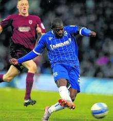 Jo Kuffour puts Gillingham 2-0 ahead.