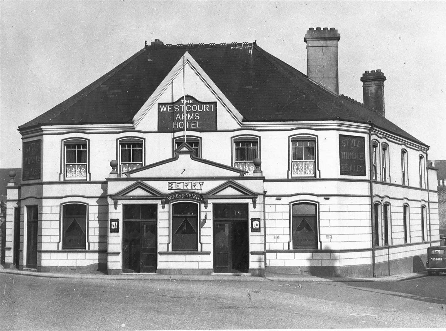 The Westcourt Arms in 1932