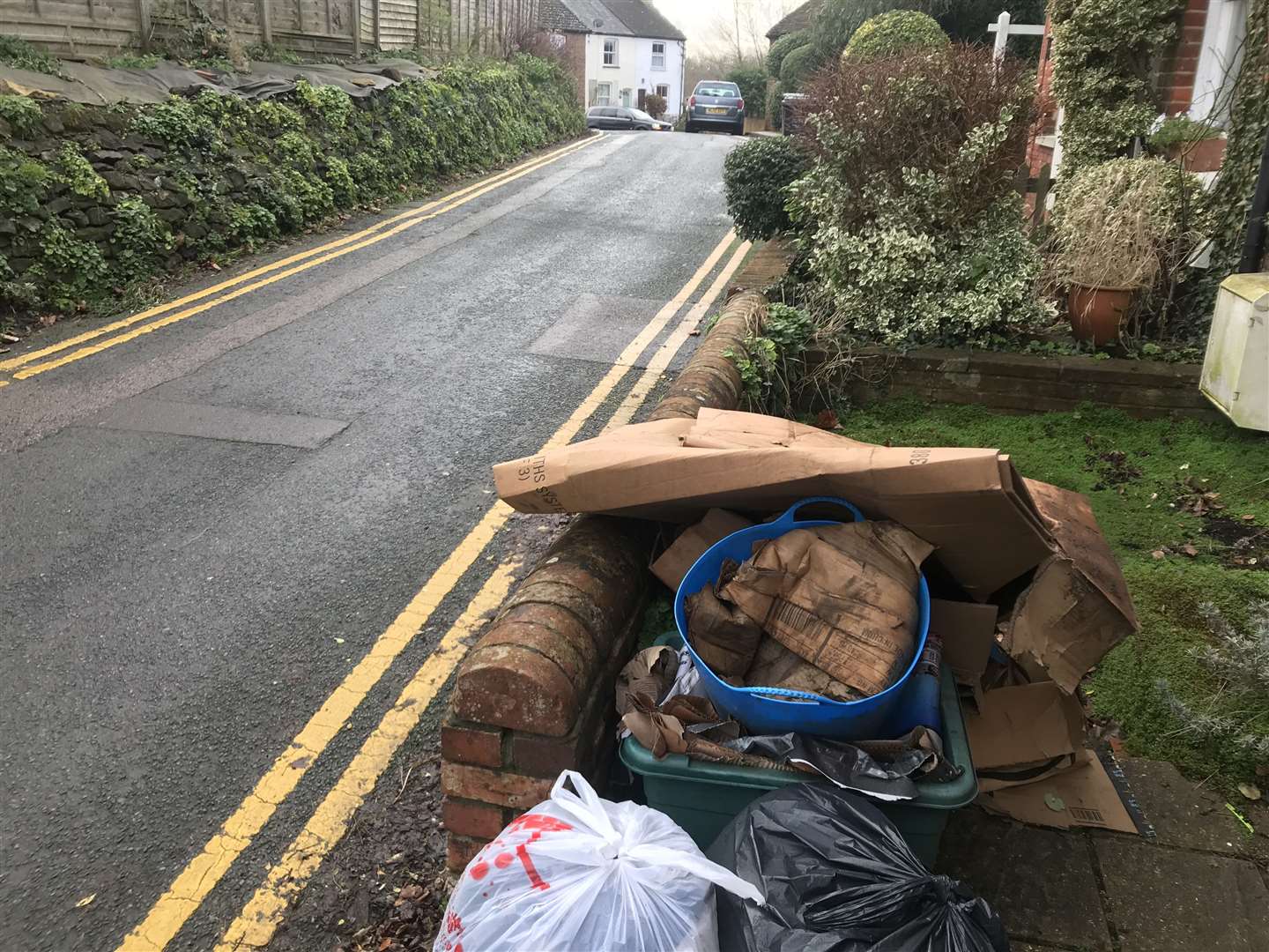 Rubbish in Rock Road, Borough Green