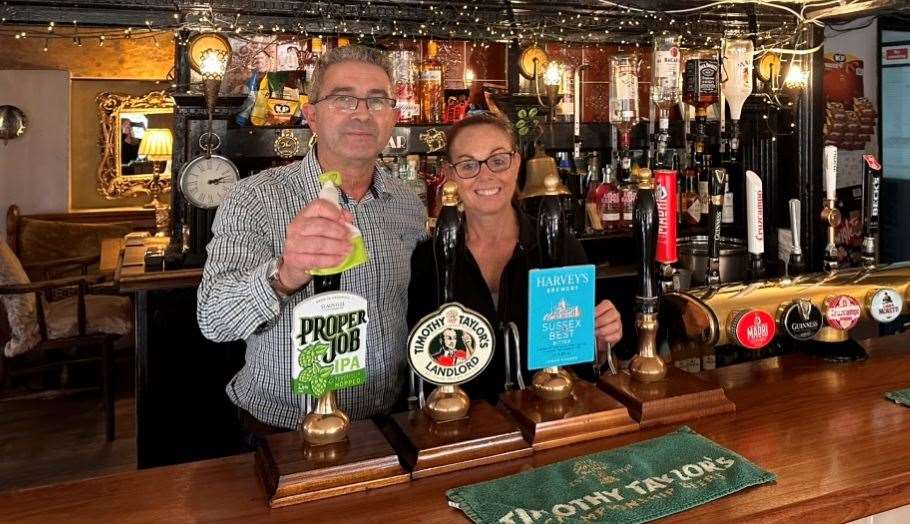 Landlord and landlady Jon and Helen Sutton celebrate 20 years at the Duke of Wellington