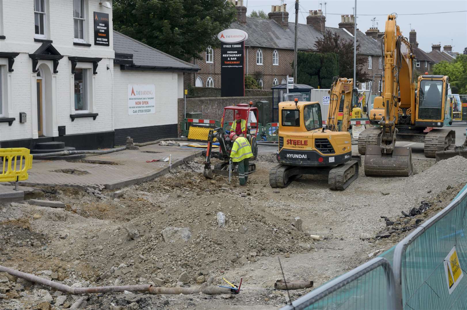 The sinkhole on the A26 Tonbridge Road, Maidstone, near the junction of Fountain Lane outside the Taj Barming restaurant. Picture: Andy Payton