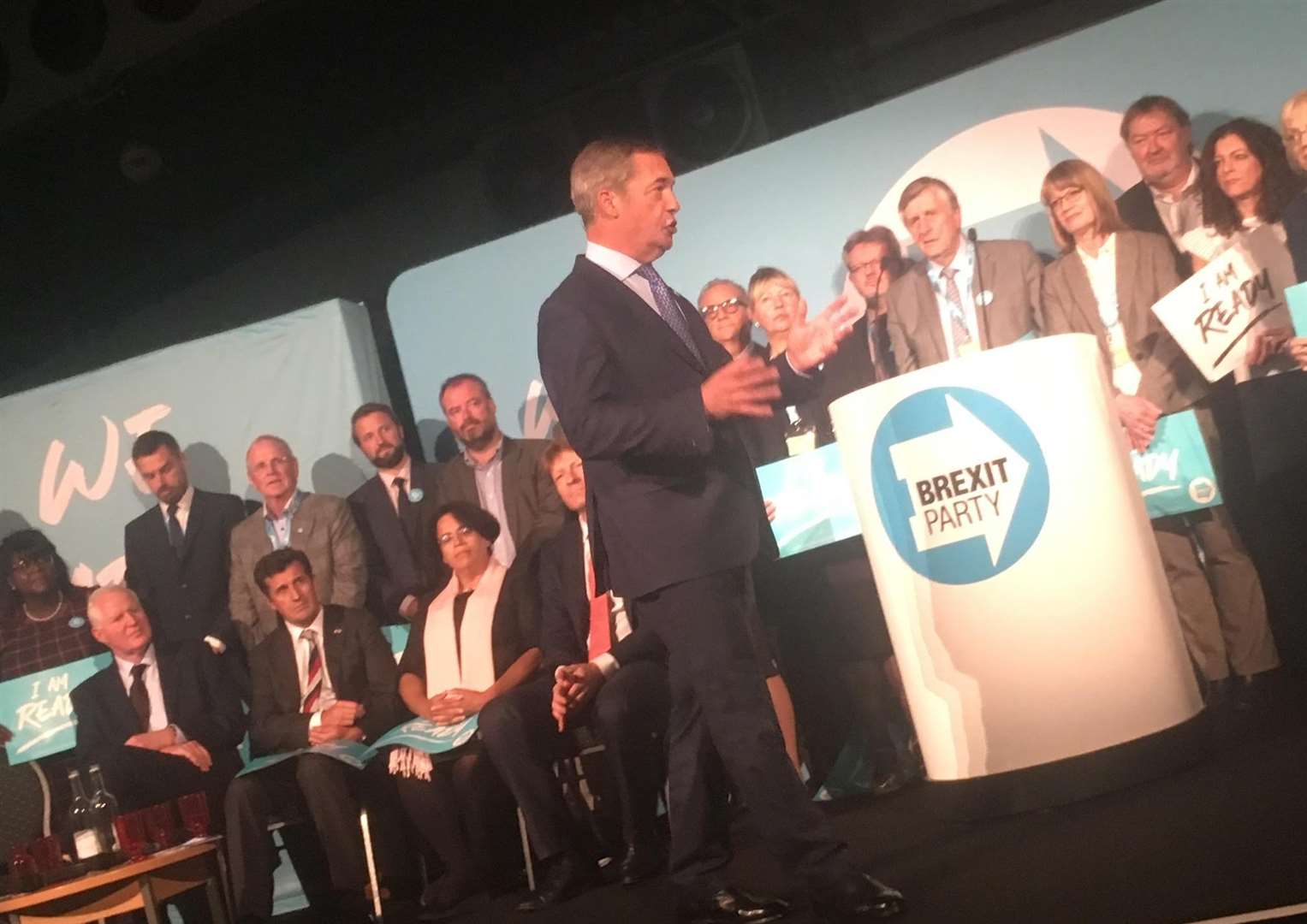 Nigel Farage addresses a Brxit Party rally in 2019