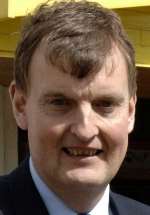 Cllr Paul Carter (Con)