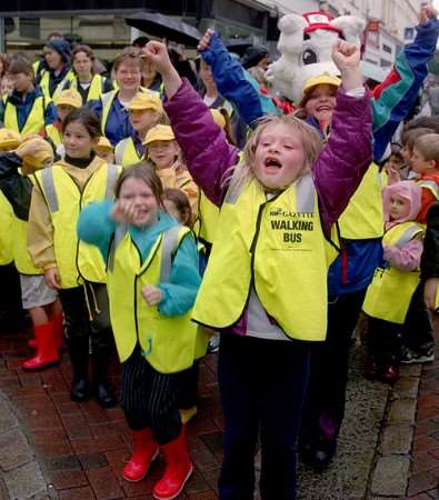 KM Walking Buses are a positive alternative to the school run