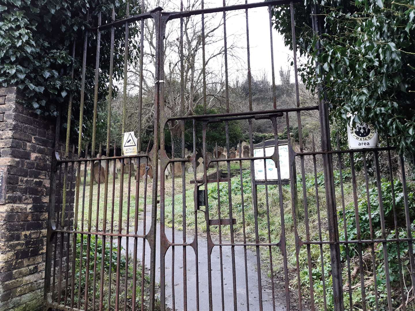 Cowgate Cemetery, where homeless Polish man Piotr Lacheta was beaten to death among the grave stones