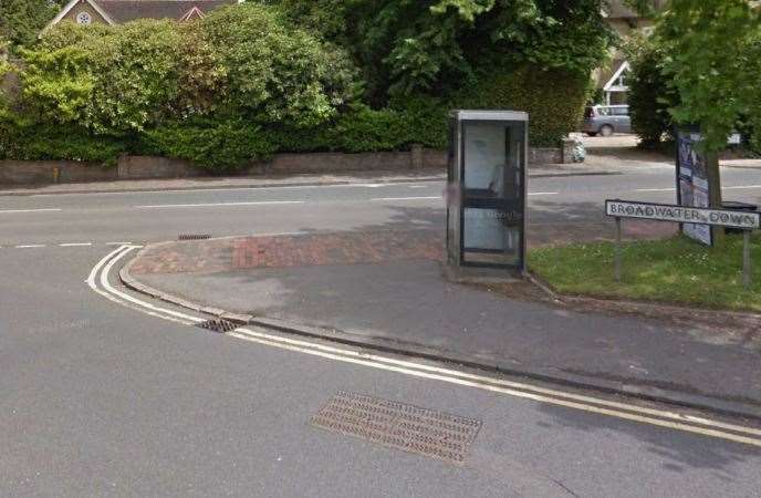 No longer required: the phone box on the corner of Broadwater Down