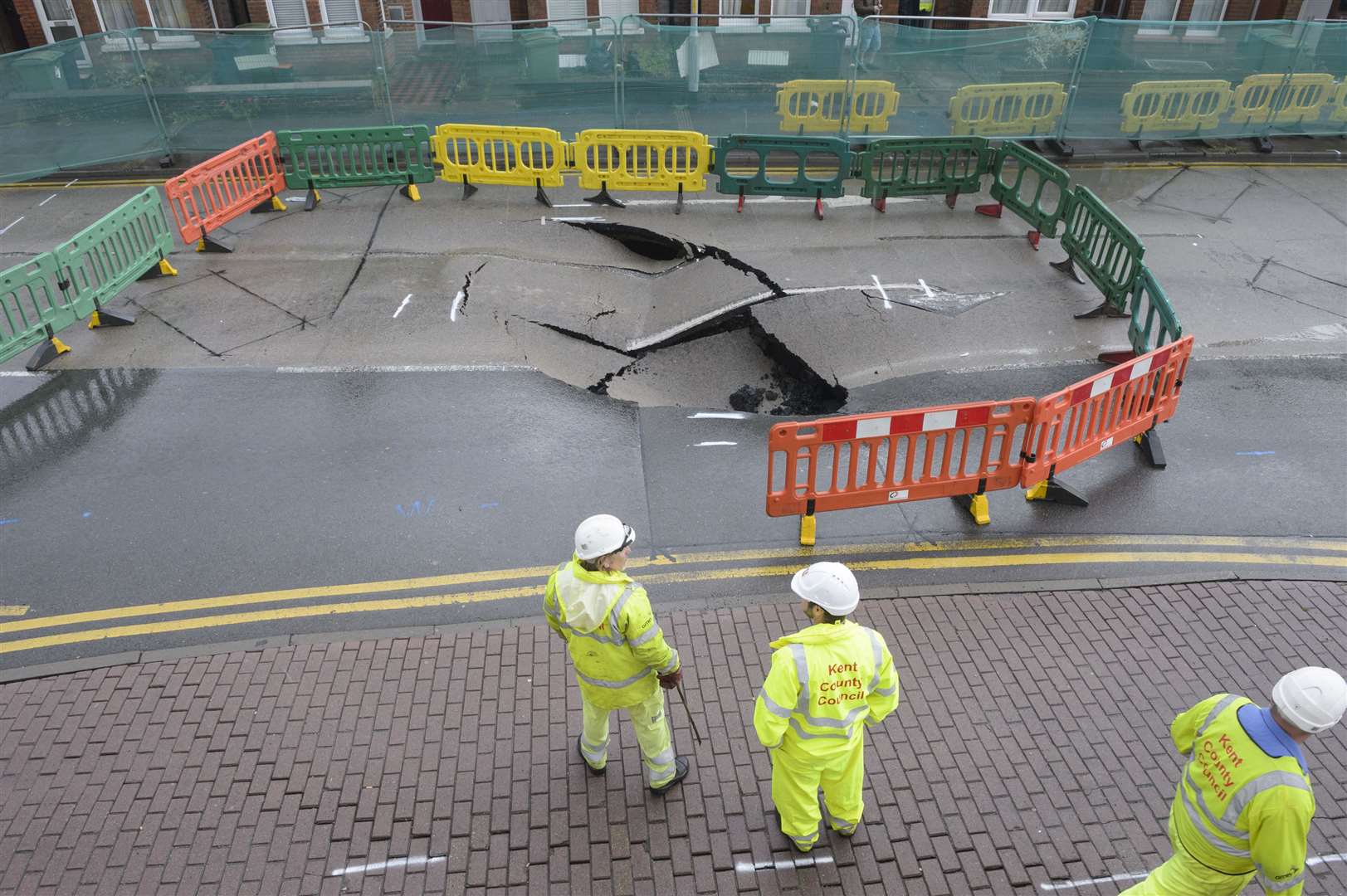 In 2018, a sink opened up on the A26 Tonbridge Road, outside the Taj Barming restaurant at the junction of the A26 and Fountain Lane Picture: Andy Payton