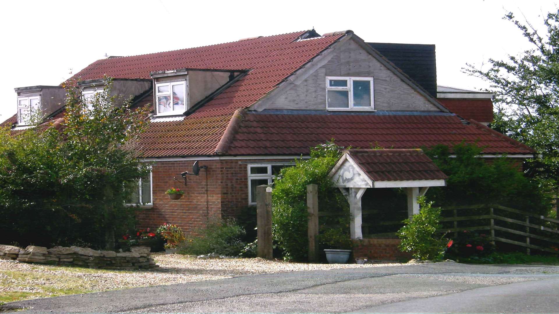 canterbury-city-council-bulldozes-chislet-house-built-without-planning-permission