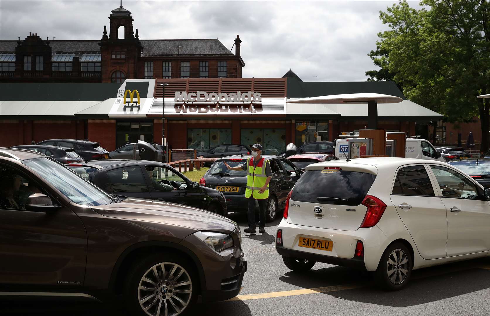 Cars had to be directed in Glasgow (Andrew Milligan/PA)