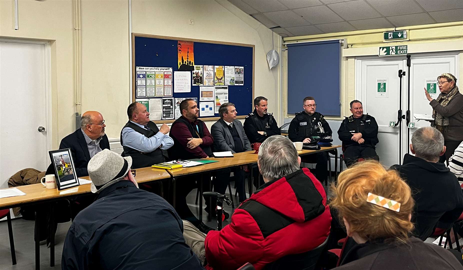 Councillors and residents packed the meeting in Swanscombe Heritage Hall in Craylands Lane, Swancombe