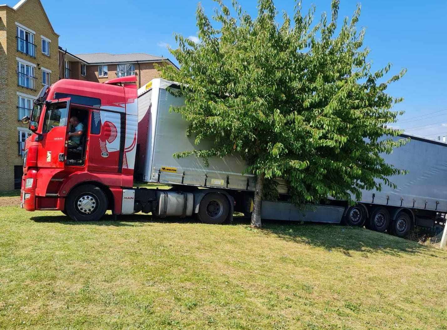 The large HGV got 'lost' after its driver allegedly misread a diversion sign