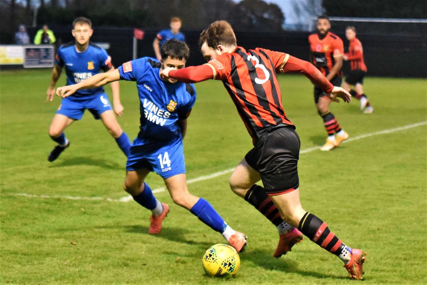 Taylor Fisher on the ball for Sittingbourne against Three Bridges. Picture: Ken Medwyn (53064575)