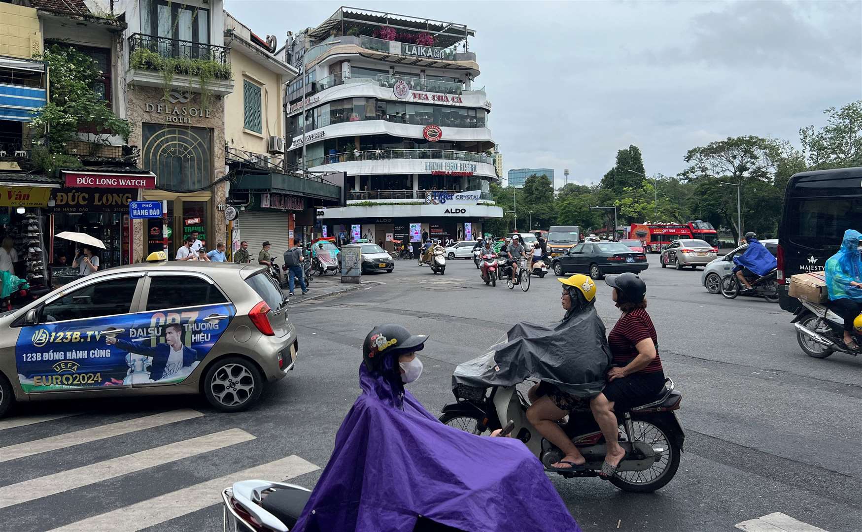 Driving Hanoi's crazy roads is one thing...trying to cross them quite another...but tempers were always calm