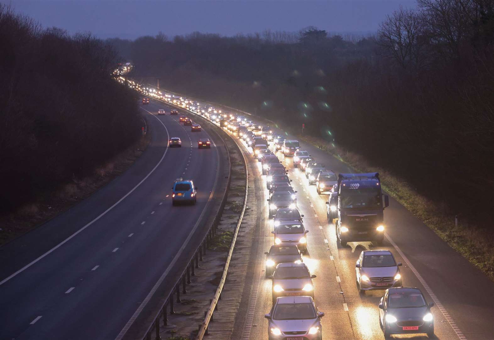 M2 Crash Sparks Long Queues Near Faversham