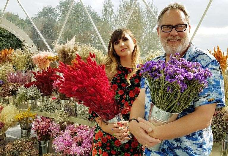 Comedians Vic Reeves and Natasia Demetriou host the Big Flower Fight on Netflix