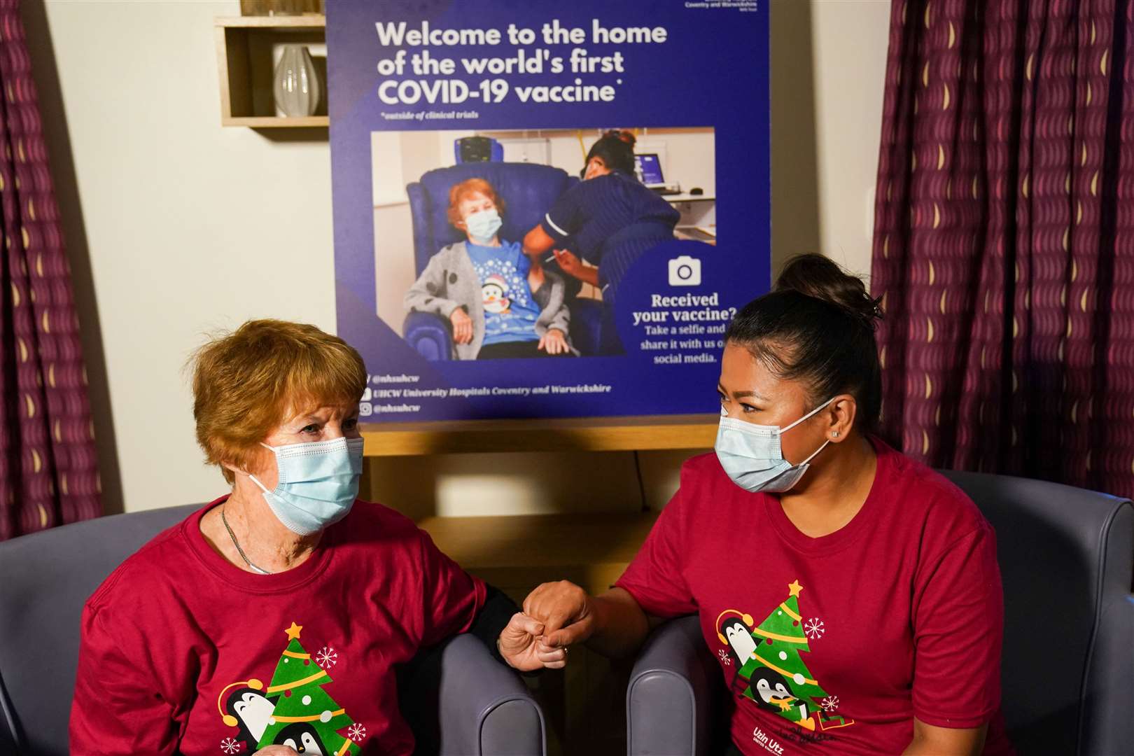 Margaret Keenan and Matron May Parsons meet again (Jacob King/PA)