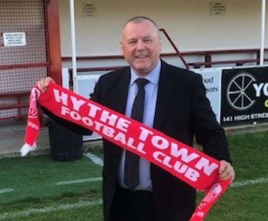 Matt Smith is the new chairman of Hythe Town with predecessor Gary ...