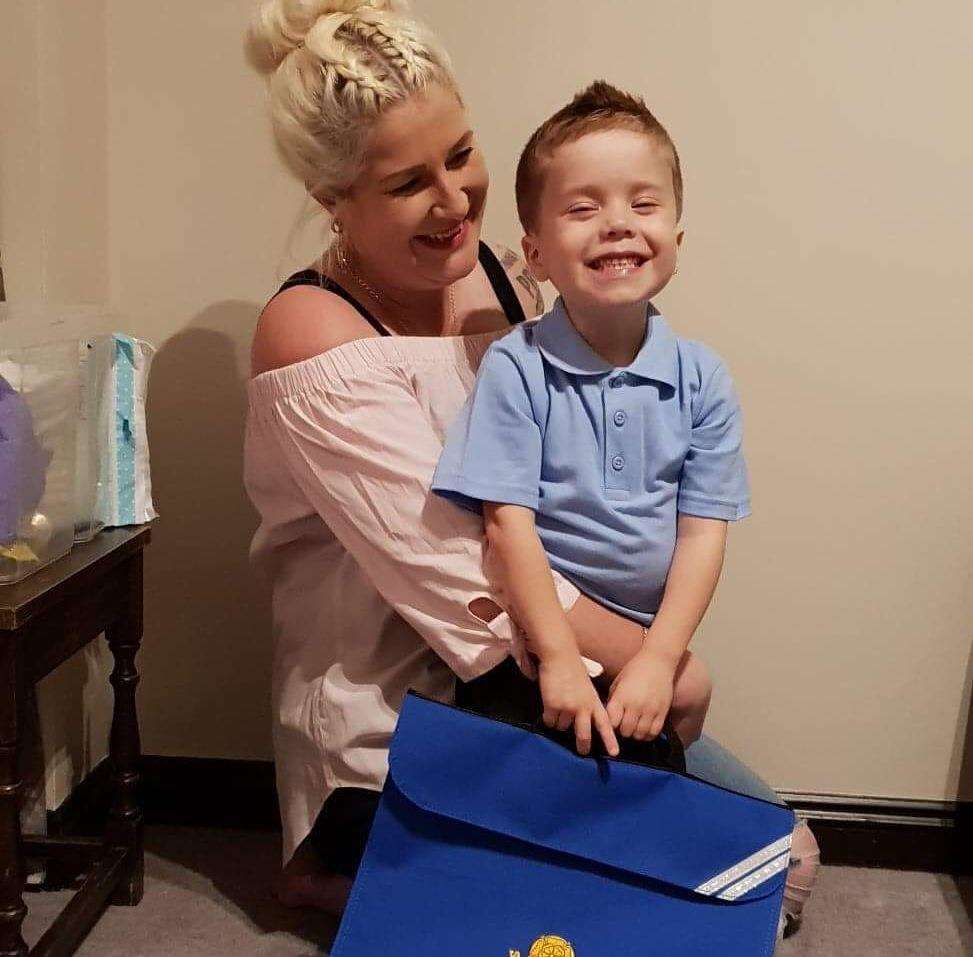 Melanie Sharman with her four-year-old son Harrison who has half a heart (3807629)