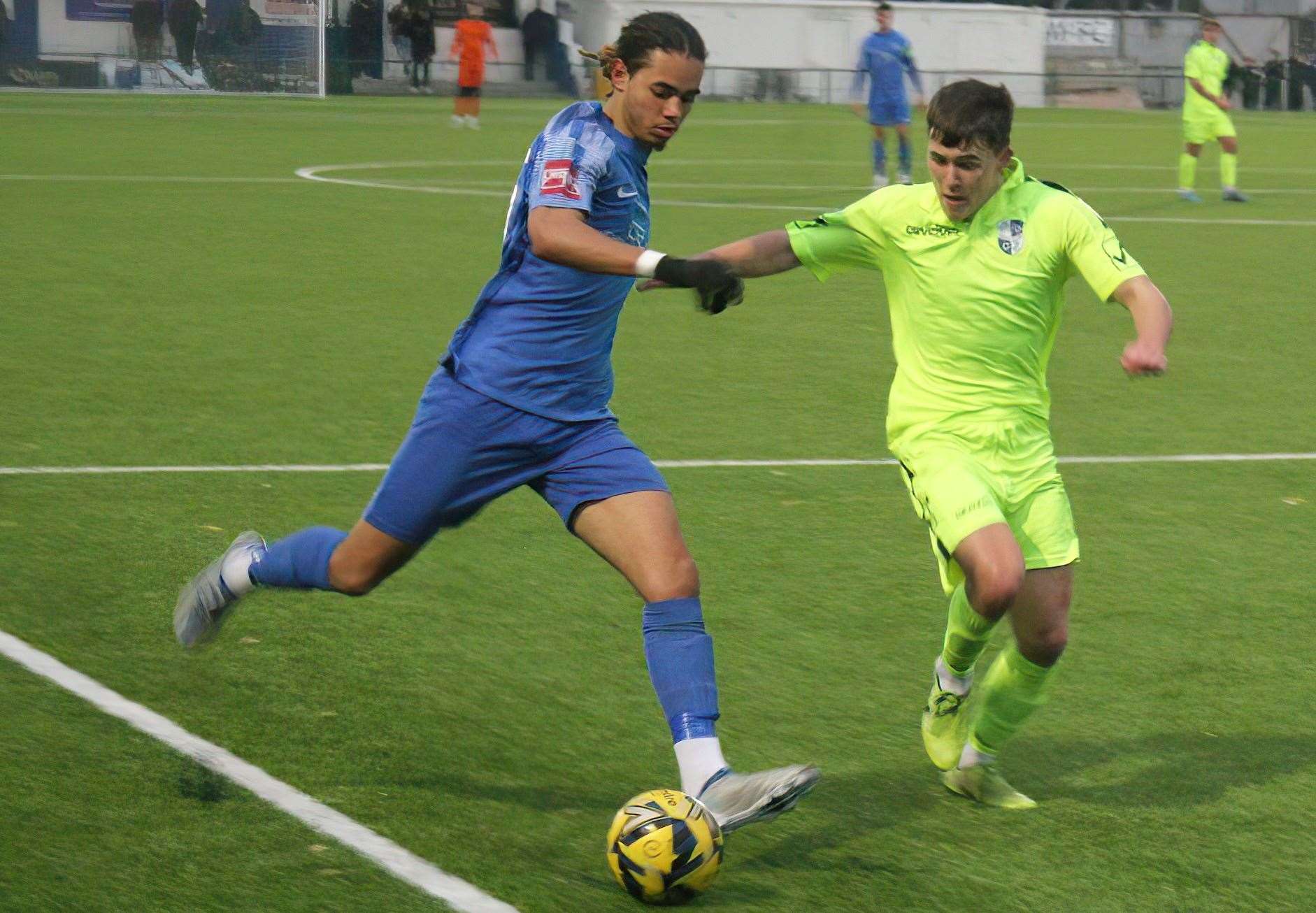 Herne Bay's Che Krabbendam gets a cross in. Picture: Keith Davy