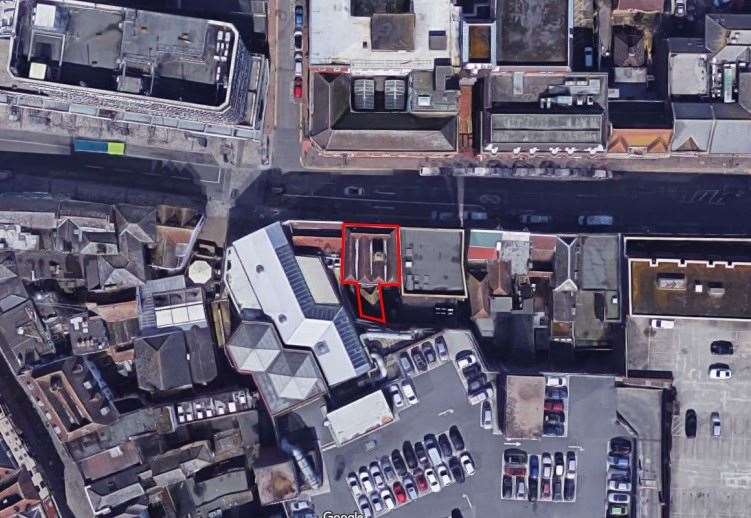 The red outline indicates the position of the HMO on King Street in Maidstone